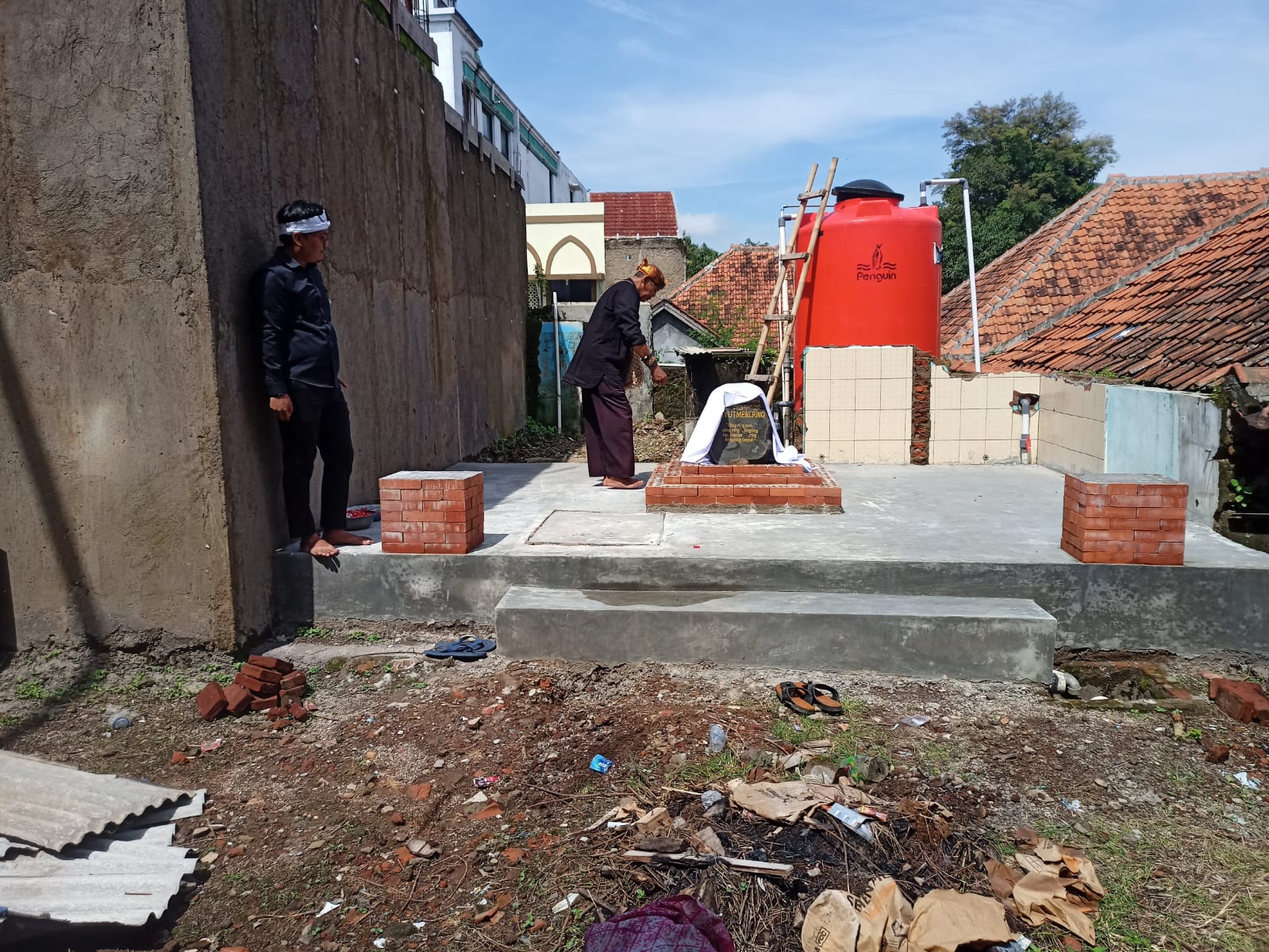 Pelestarian dan Pemindahan Situs Sejarah Buyut Mencring